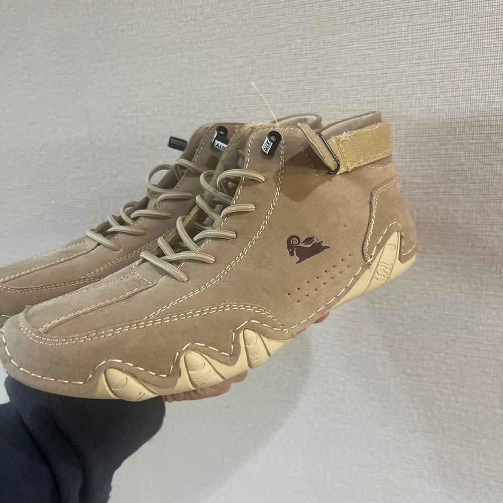 LDECK High Top Womens Size 37 7US Beige Casual Sneakers AUS Logo Minimal Wear - Picture 4 of 11